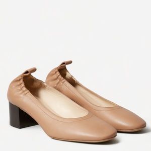 Everlane Day Heel in Pecan (size 8.5)